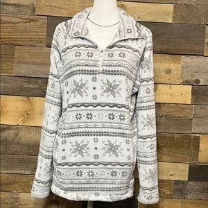 Eddie Bauer Snowflake Patterned Fleece Pullover